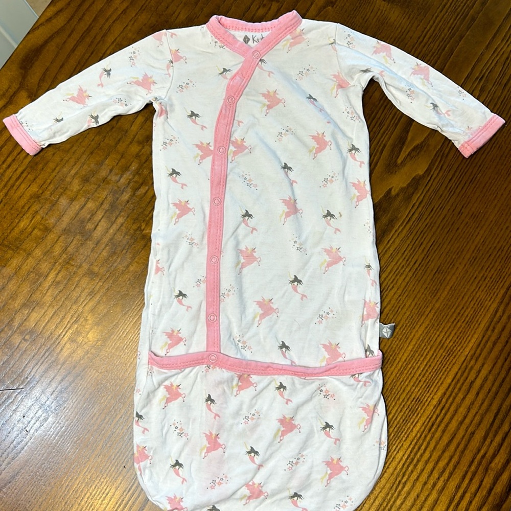Kyte MYTHICAL newborn bundler